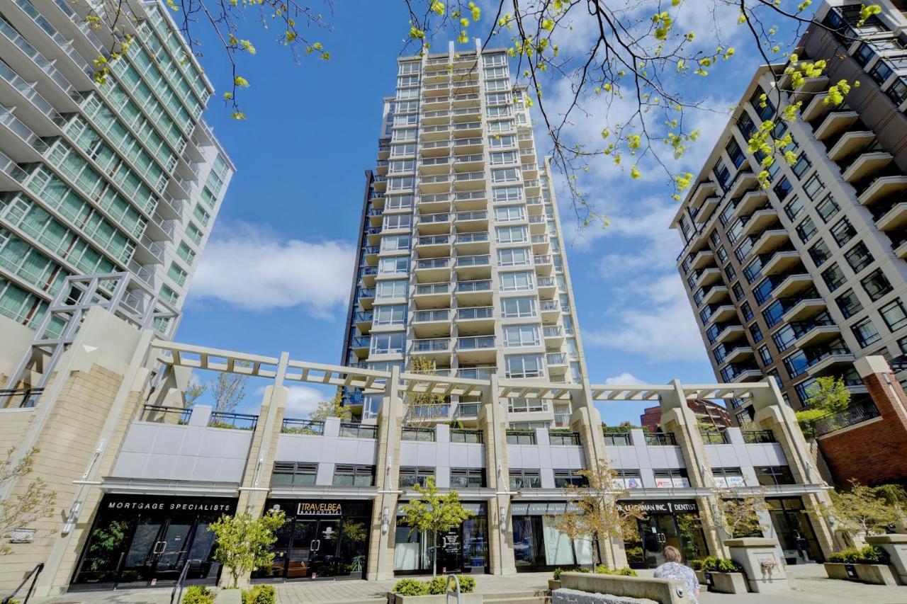 The Astoria Flair Apartment วิกตอเรีย ภายนอก รูปภาพ